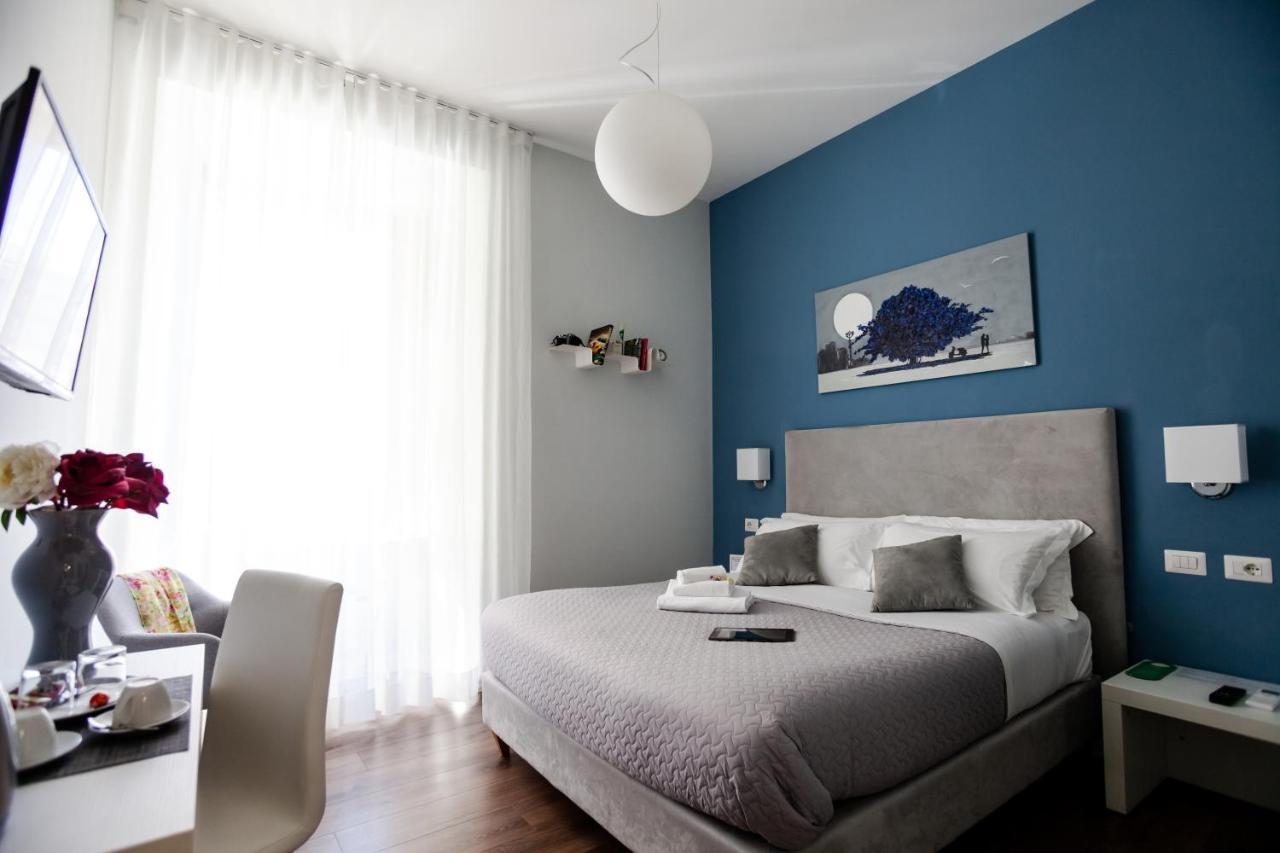 Eighty Four Luxury Rooms โรม ภายนอก รูปภาพ