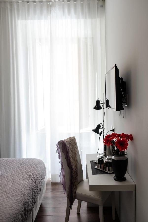 Eighty Four Luxury Rooms โรม ภายนอก รูปภาพ