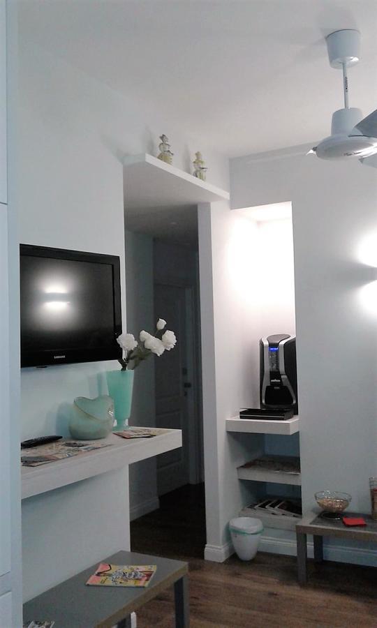 Eighty Four Luxury Rooms โรม ภายนอก รูปภาพ