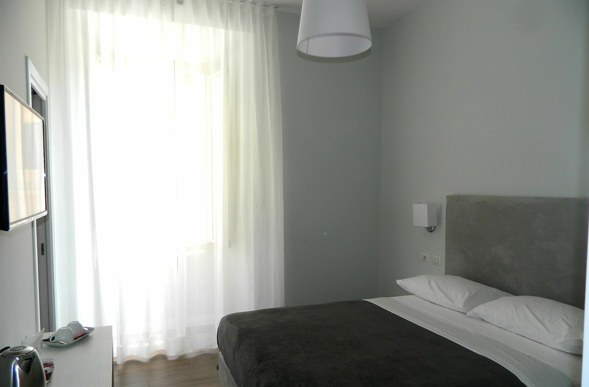 Eighty Four Luxury Rooms โรม ภายนอก รูปภาพ